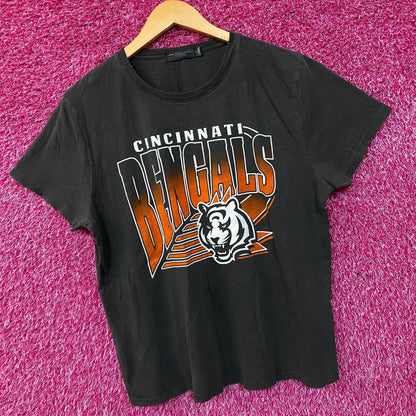 Junk Food Clothing NFL Cincinnati Bengals Chrome Retro Style Women's T-Shirt Large