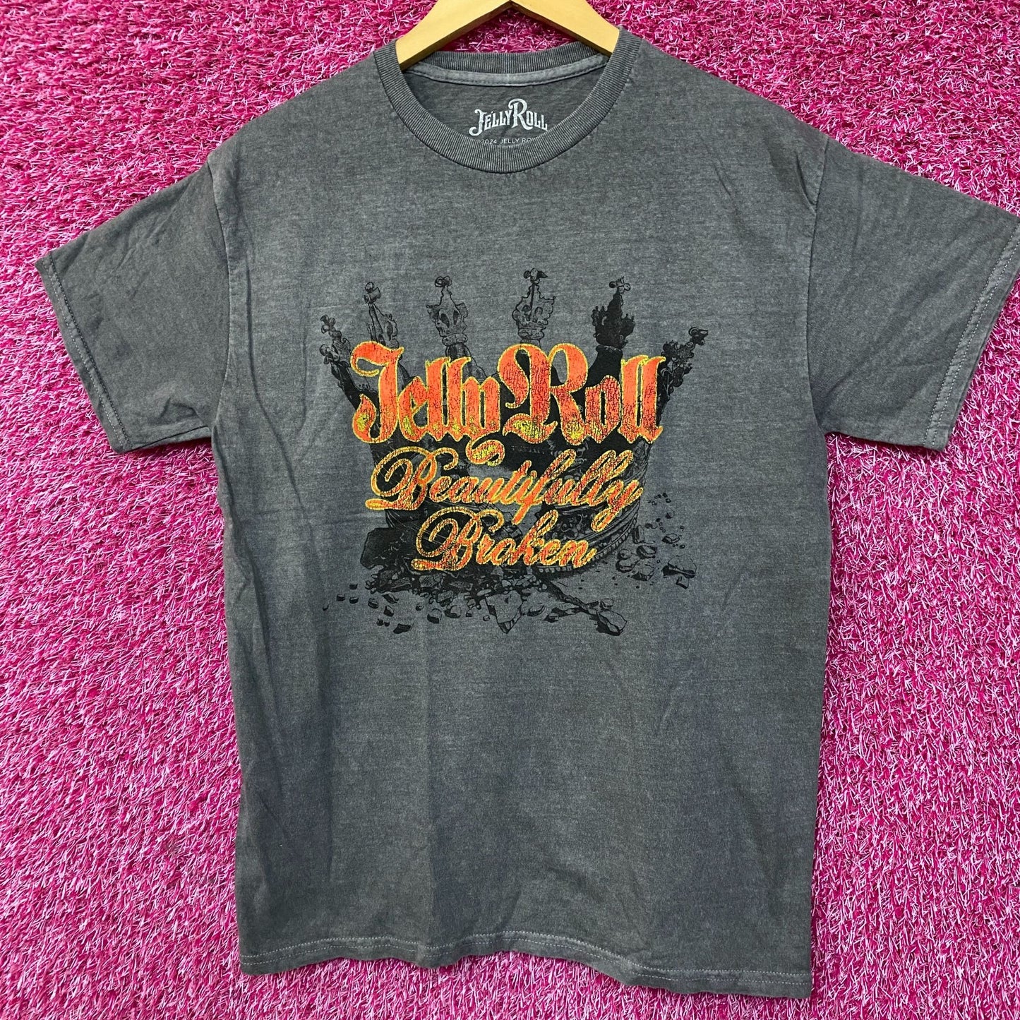 Jelly Roll Beautifully Broken T-Shirt Size Small