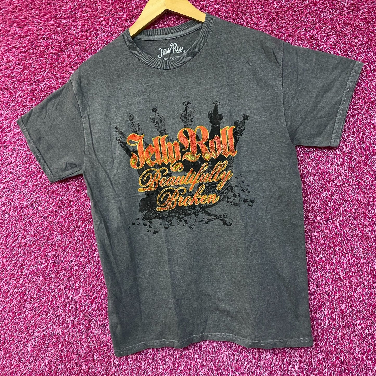 Jelly Roll Beautifully Broken T-Shirt Size Small