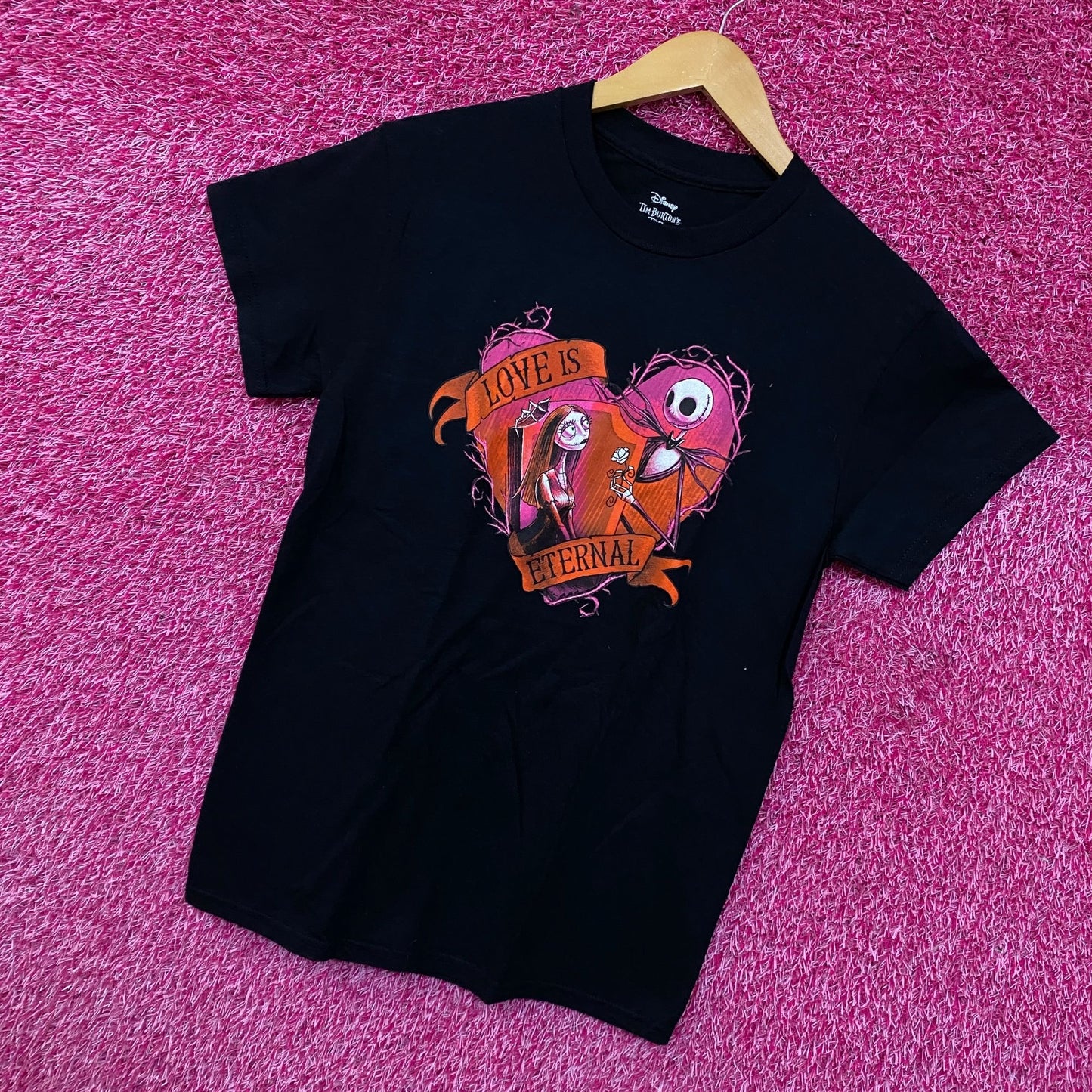 Love is Eternal The Nightmare Before Christmas Valentine's Day tee M