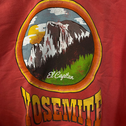 Yosemite National Park Crewneck Sweater size small