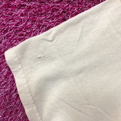 Garfield Boston Baseball Cartoon Graphic Design T-Shirt XL