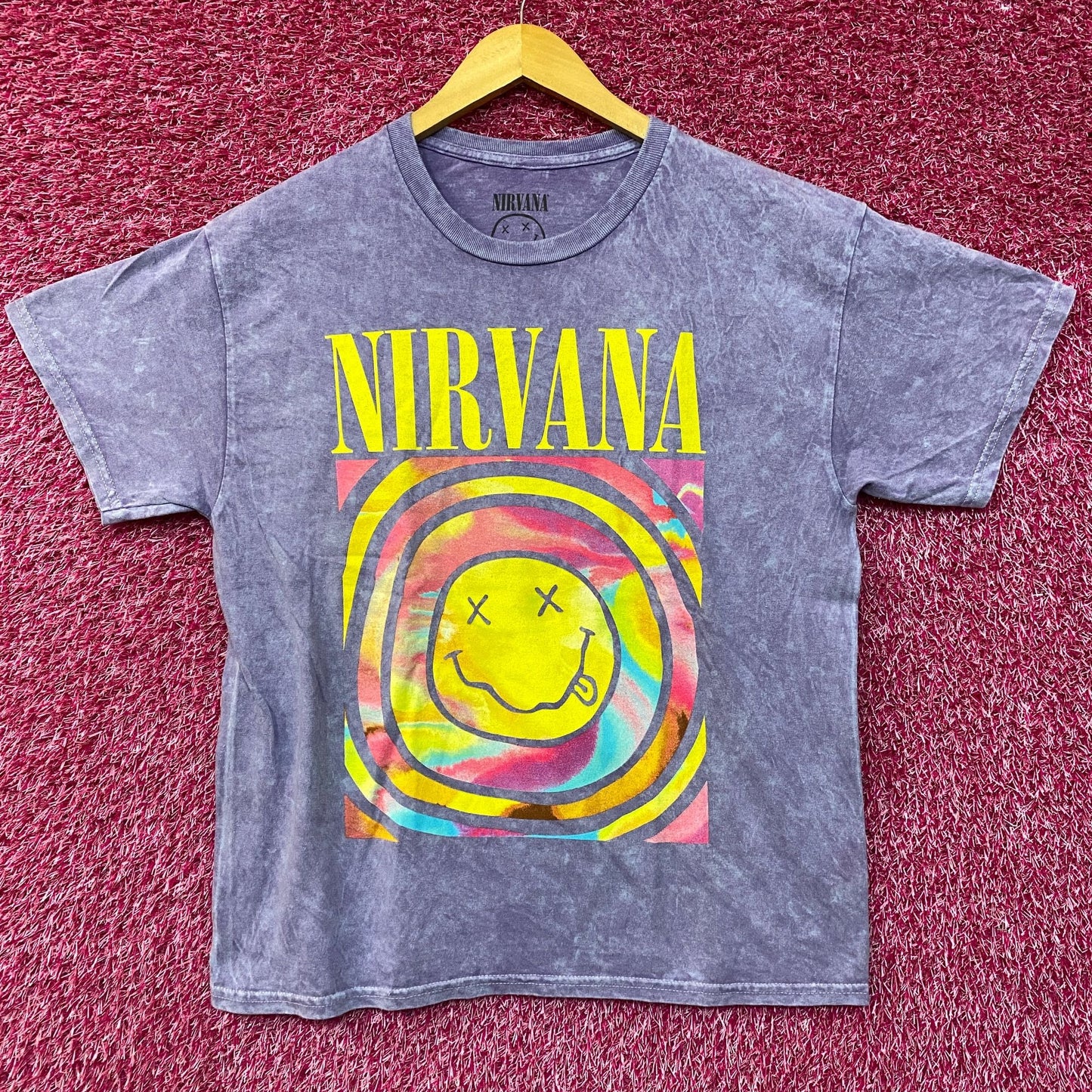 Nirvana Watercolor Smiley Face Acid Wash tshirt size large