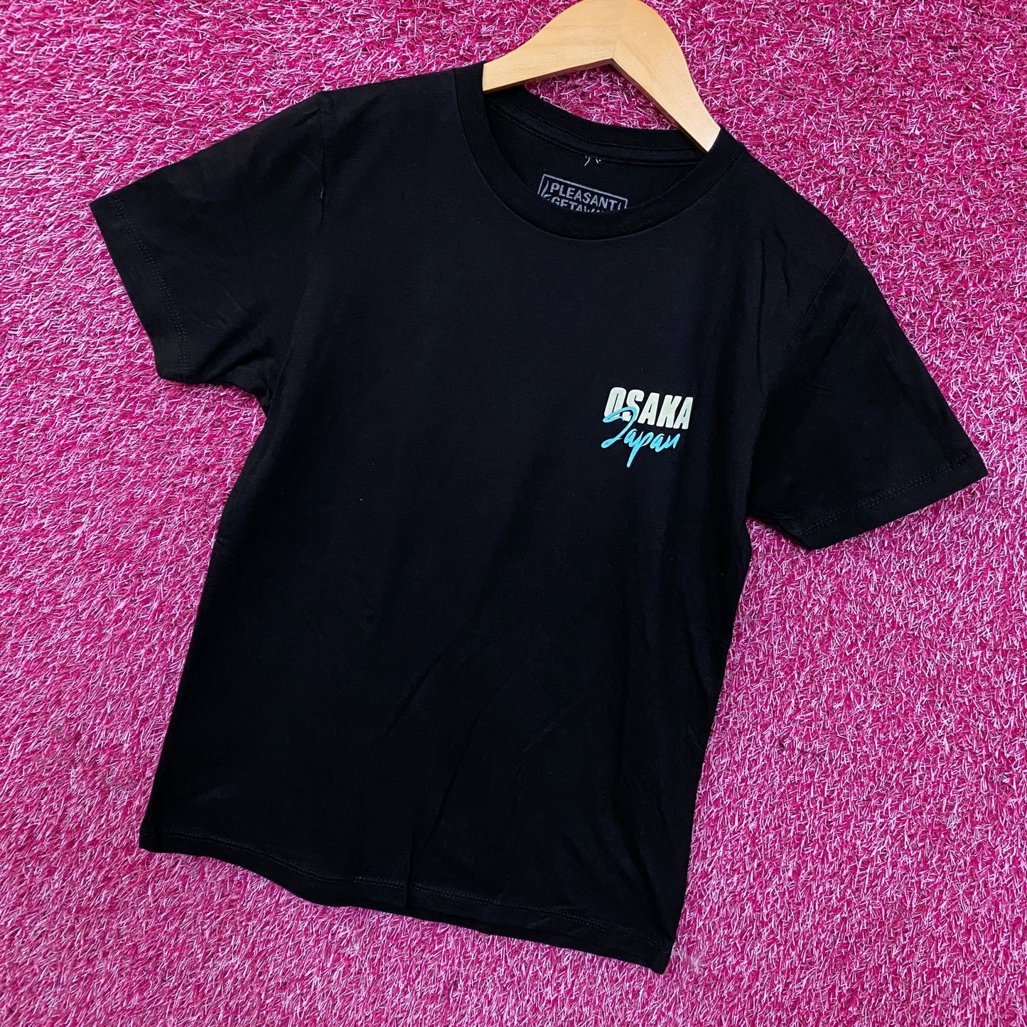Pleasant Getaway Osaka Boys "Car Culture Is Alive!" Graphic Men's T-Shirt Medium