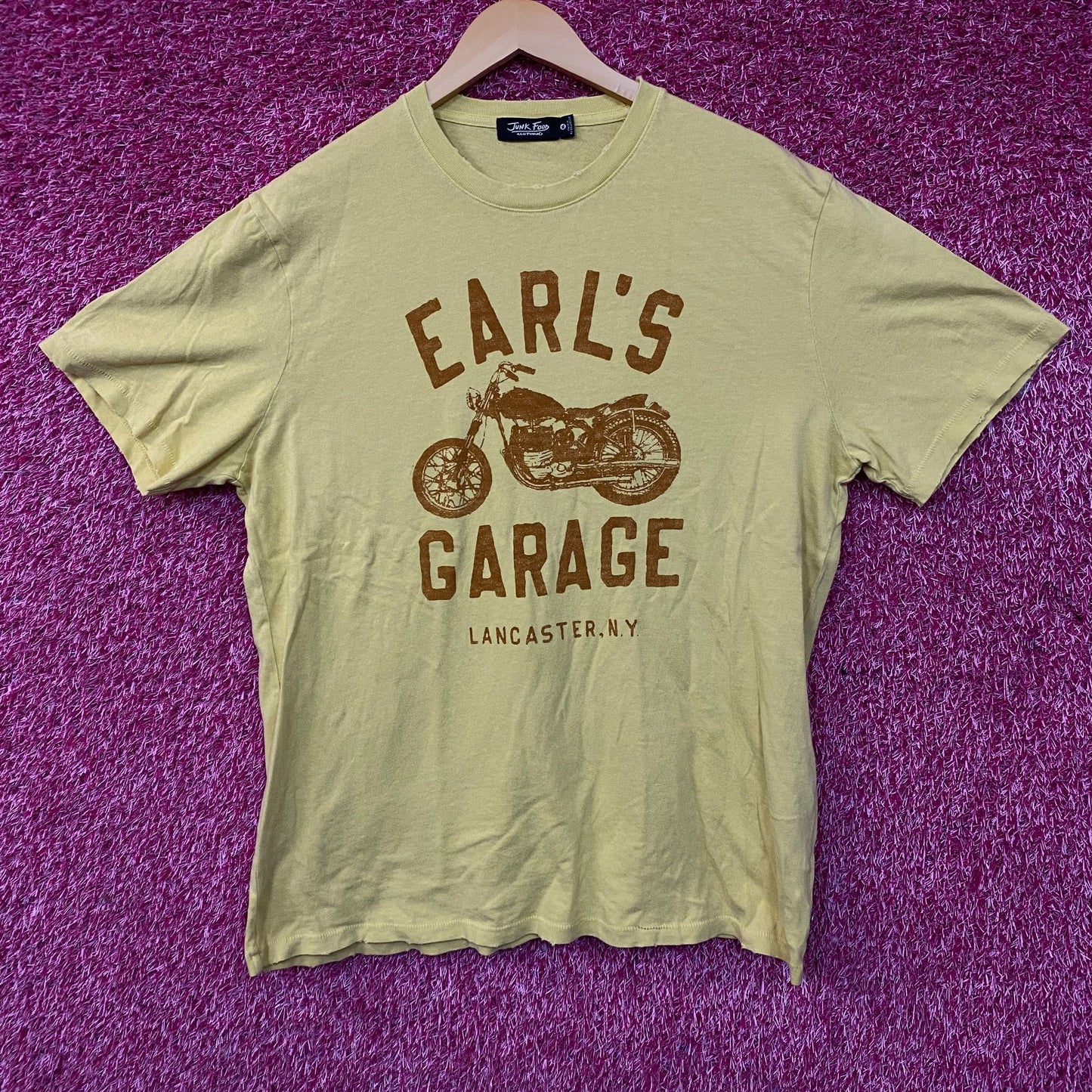Junk Food Earl's Garage Vintage Style Graphic Women's T-Shirt XL