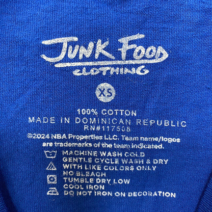Junk Food Dallas Mavericks Break Through Basketball T-Shirt XS
