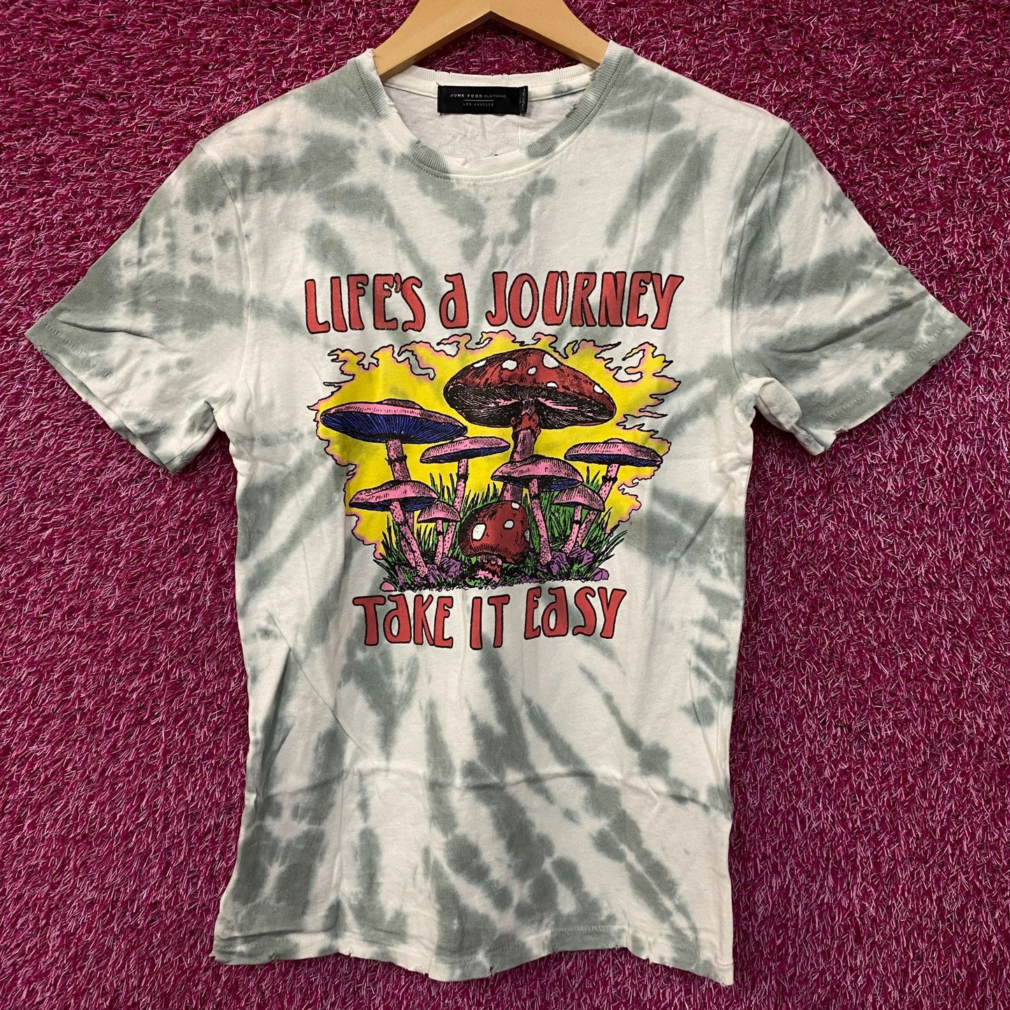Life's a Journey Take it Easy Psychedelic Mushrooms Graphic T-Shirt XS