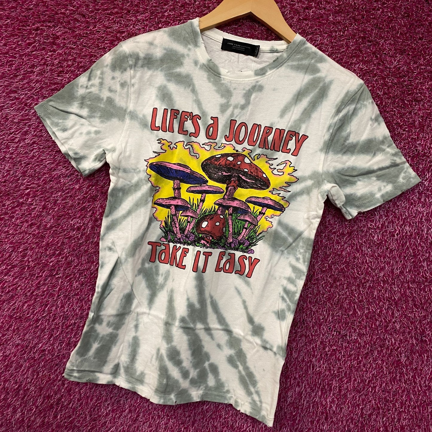 Life's a Journey Take it Easy Psychedelic Mushrooms Graphic T-Shirt XS