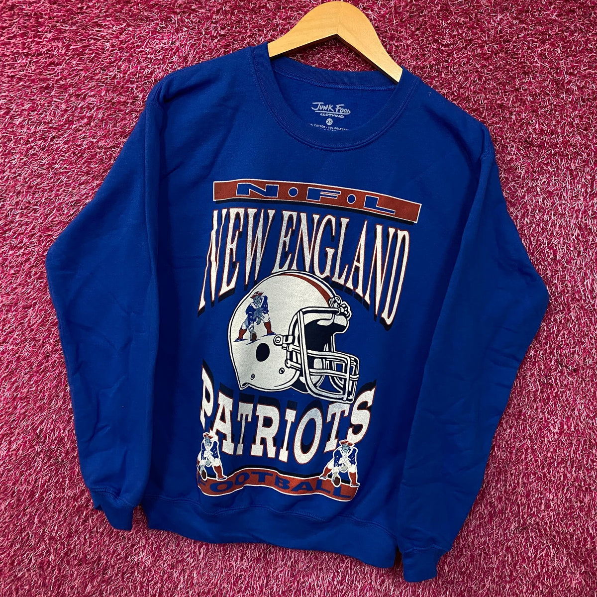 Junk Food Clothing New England Patriots Helmet Flea Market Crew Fleece XS