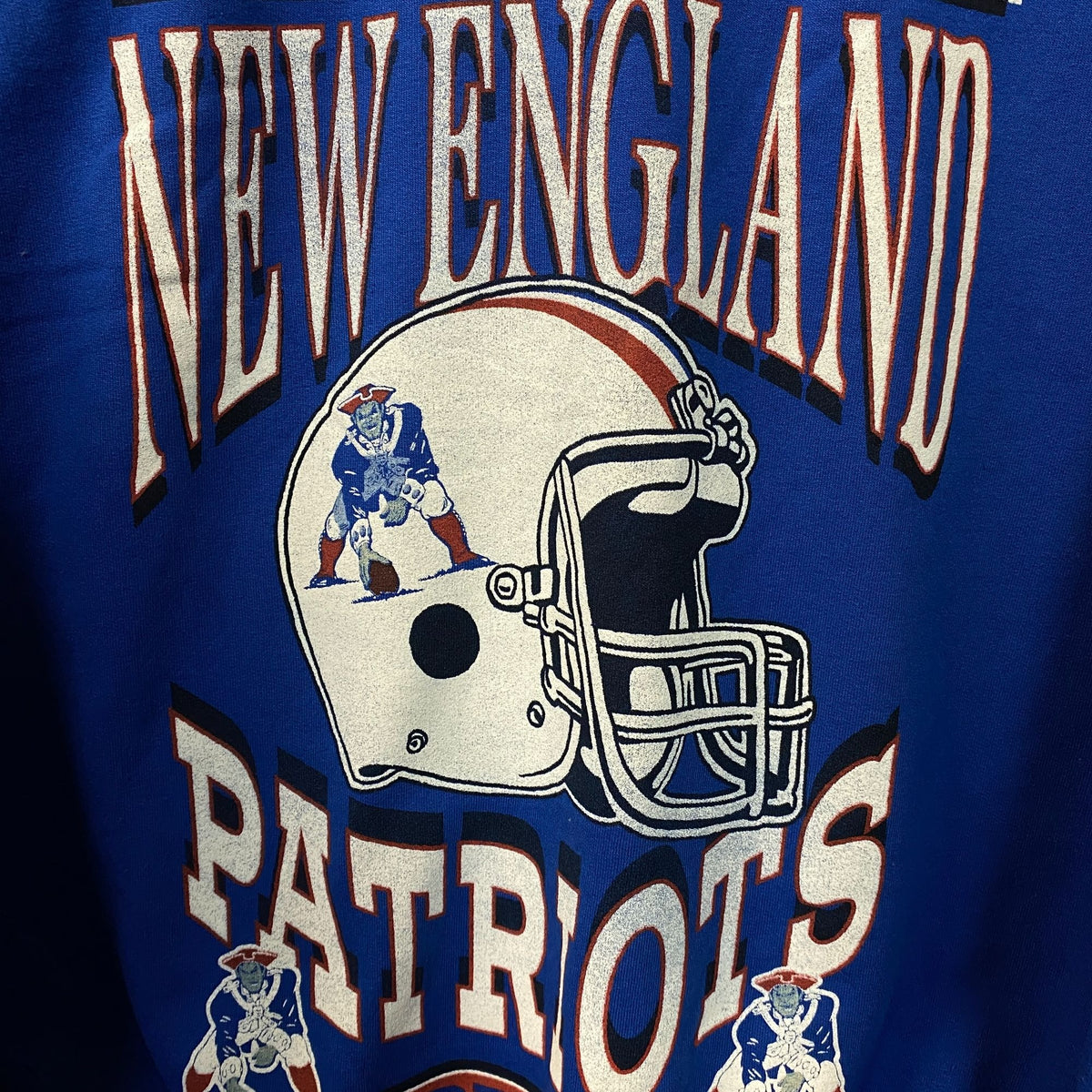 Junk Food Clothing New England Patriots Helmet Flea Market Crew Fleece XS