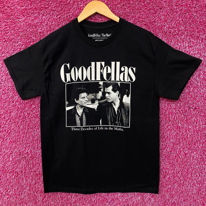 Ripple Junction Goodfellas "Three Decades of Life in the Mafia" Graphic T-Shirt Medium