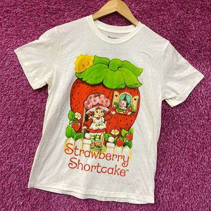 Strawberry Shortcake Berry Sunny House Graphic T-Shirt Small