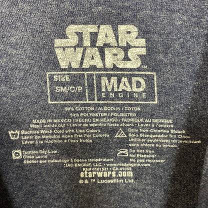 Star Wars: Episode IV-  A New Hope Retro Graphic Design T-Shirt Small