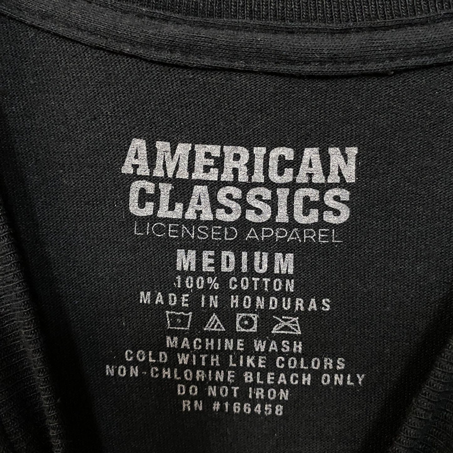 American Classics Terminator 2: Judgment Day "Hasta La Vista, Baby" Graphic Tee Medium