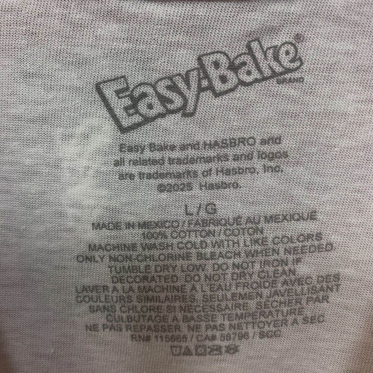 Easy-Bake Oven & Snack Center Box Retro Graphic T-Shirt Large