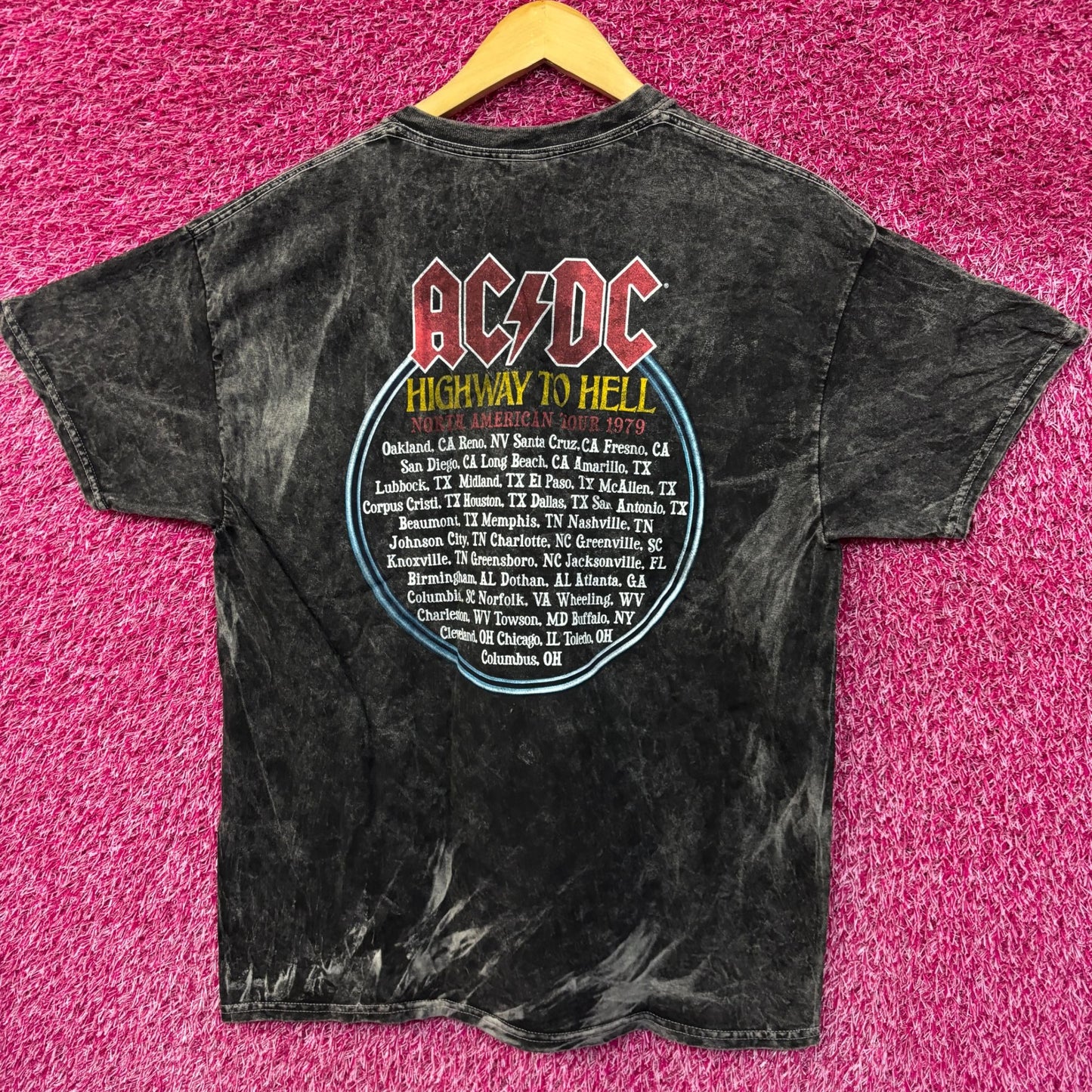 AC/DC high way to hell tour Tshirt size large