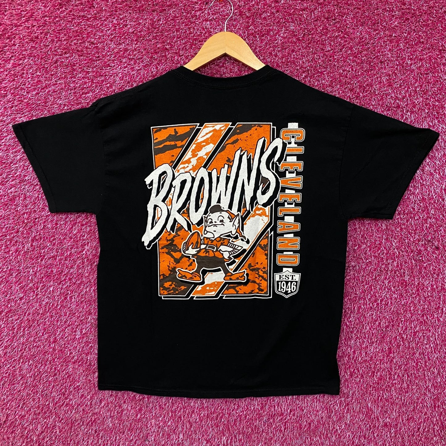 Junk Food Clothing NFL Cleveland Browns Shift T-Shirt Medium