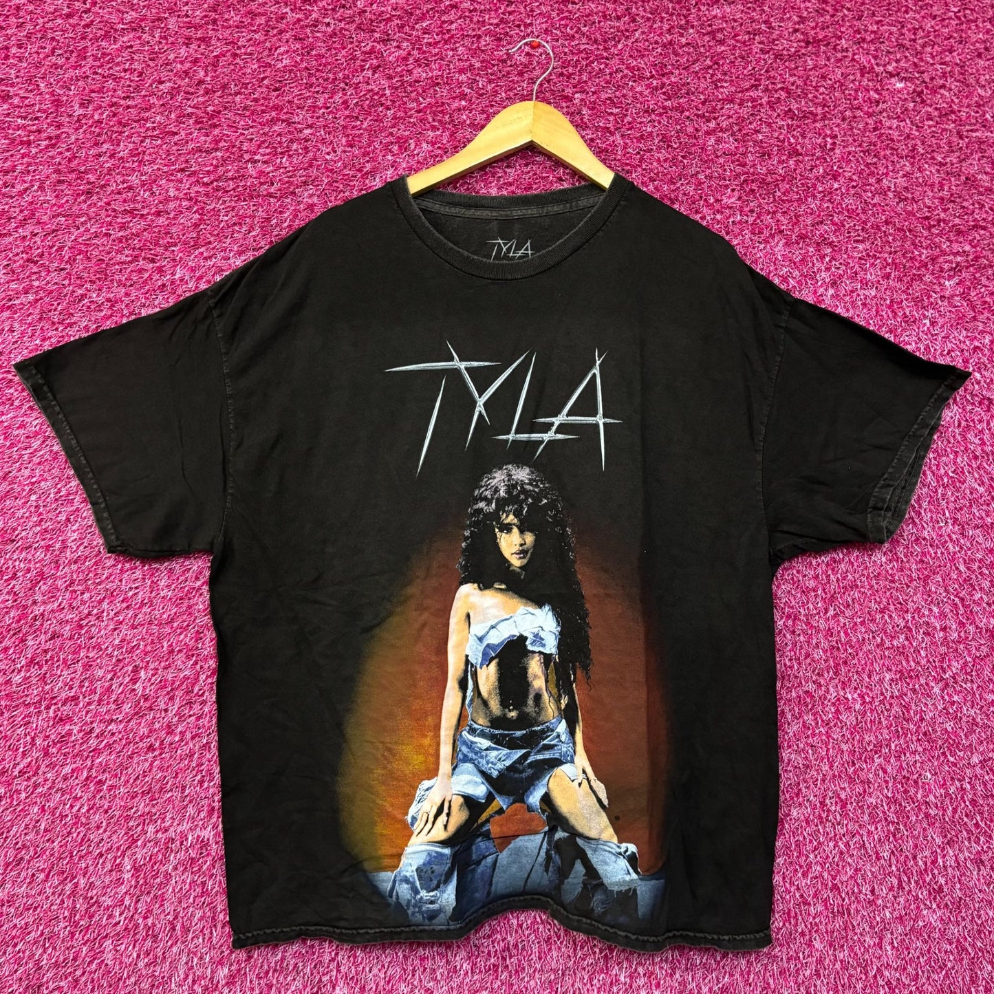 Tyla water Music Graphic Design T-Shirt XXL
