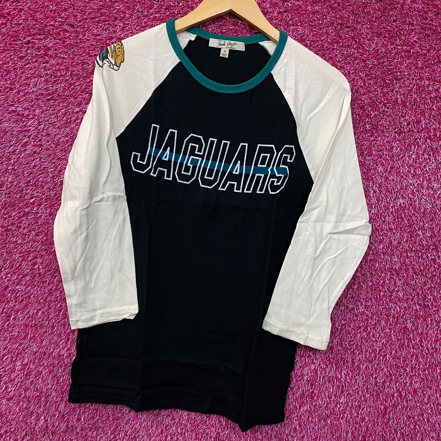 Junk Food NFL Jacksonville Jaguars 3/4 Long Sleeve Raglan T-Shirt Small