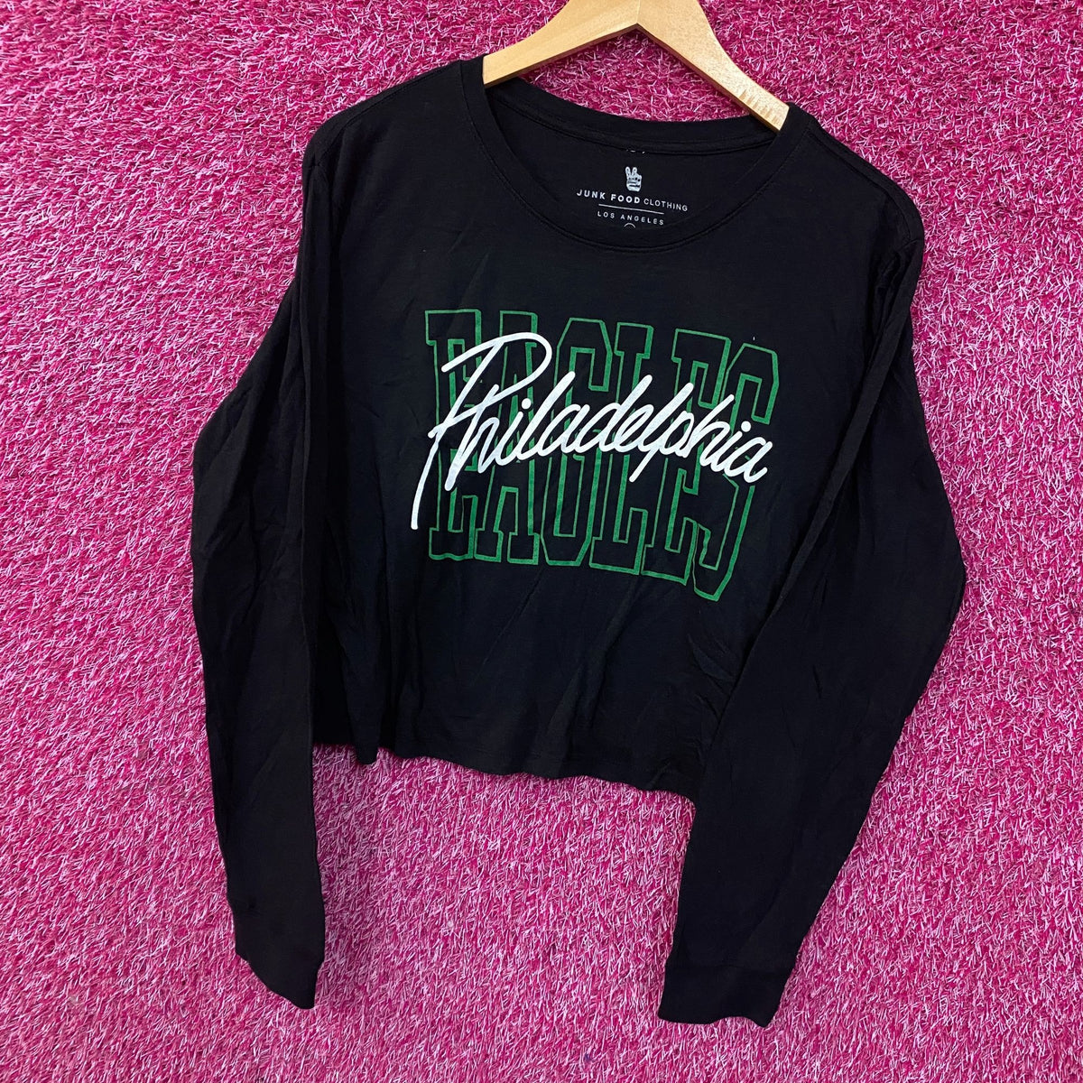 Junk Food Clothing Philadelphia Eagles Timeout Long Sleeve Crop Tee Medium