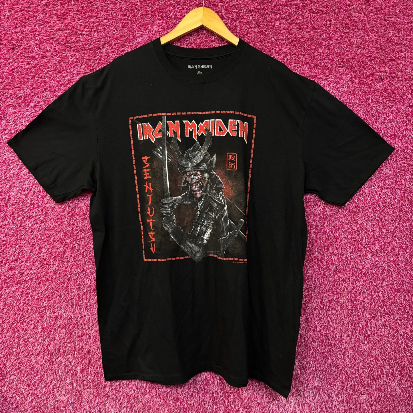 Iron Maiden Senjutsu Cover Distressed Red T-Shirt 2XL