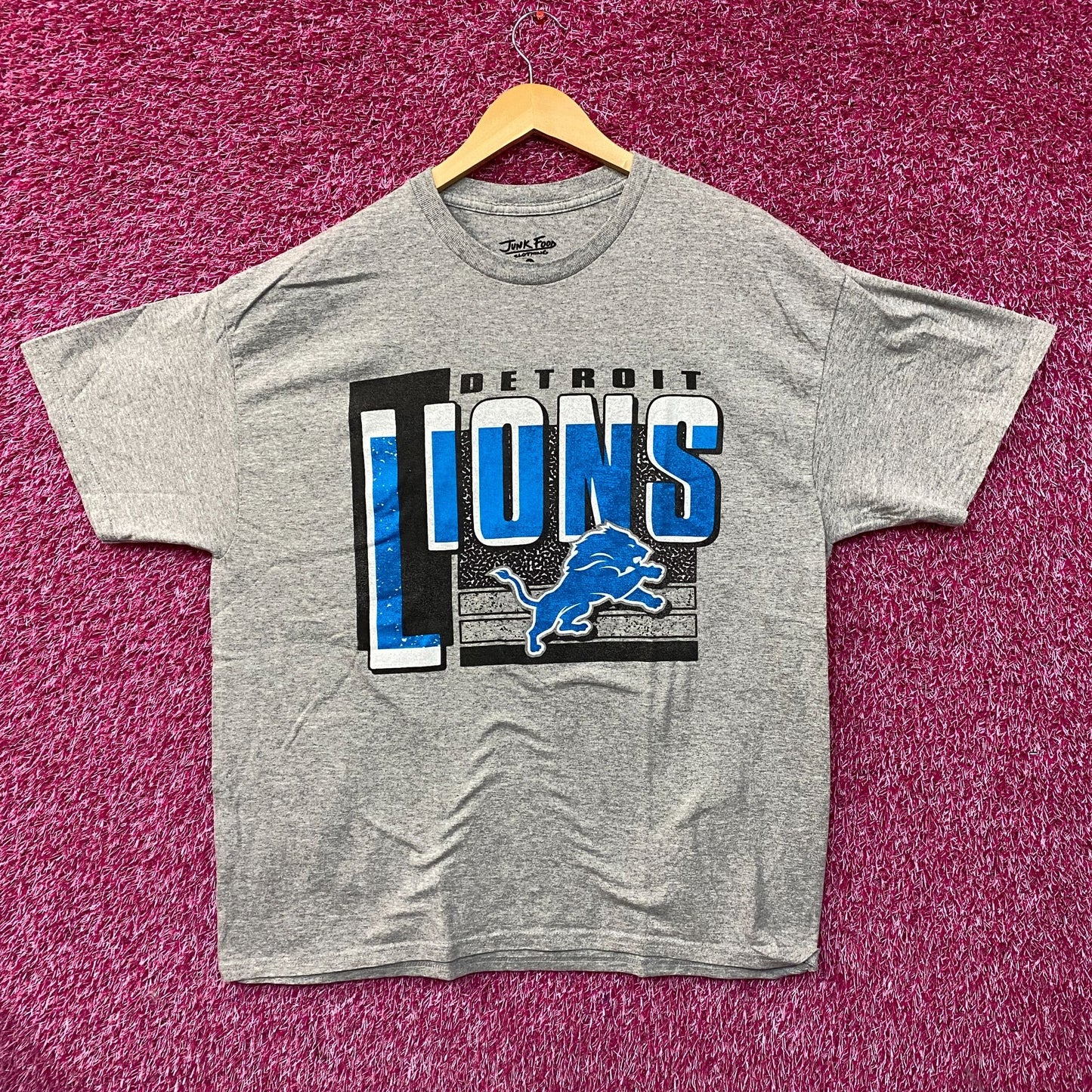 Junk Food Clothing NFL Detroit Lions Complete T-Shirt Large