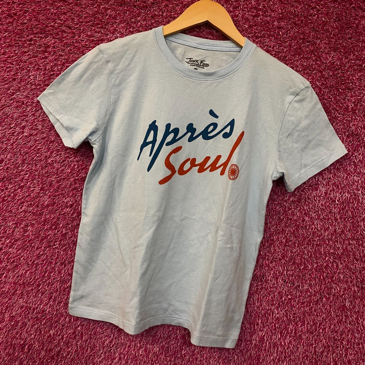 Junk Food Clothing Après Soul Graphic T-Shirt XS