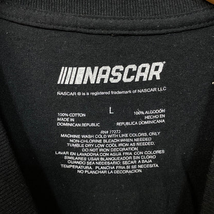 Hendrick Motorsports NASCAR Hooters Racing T-shirt Large