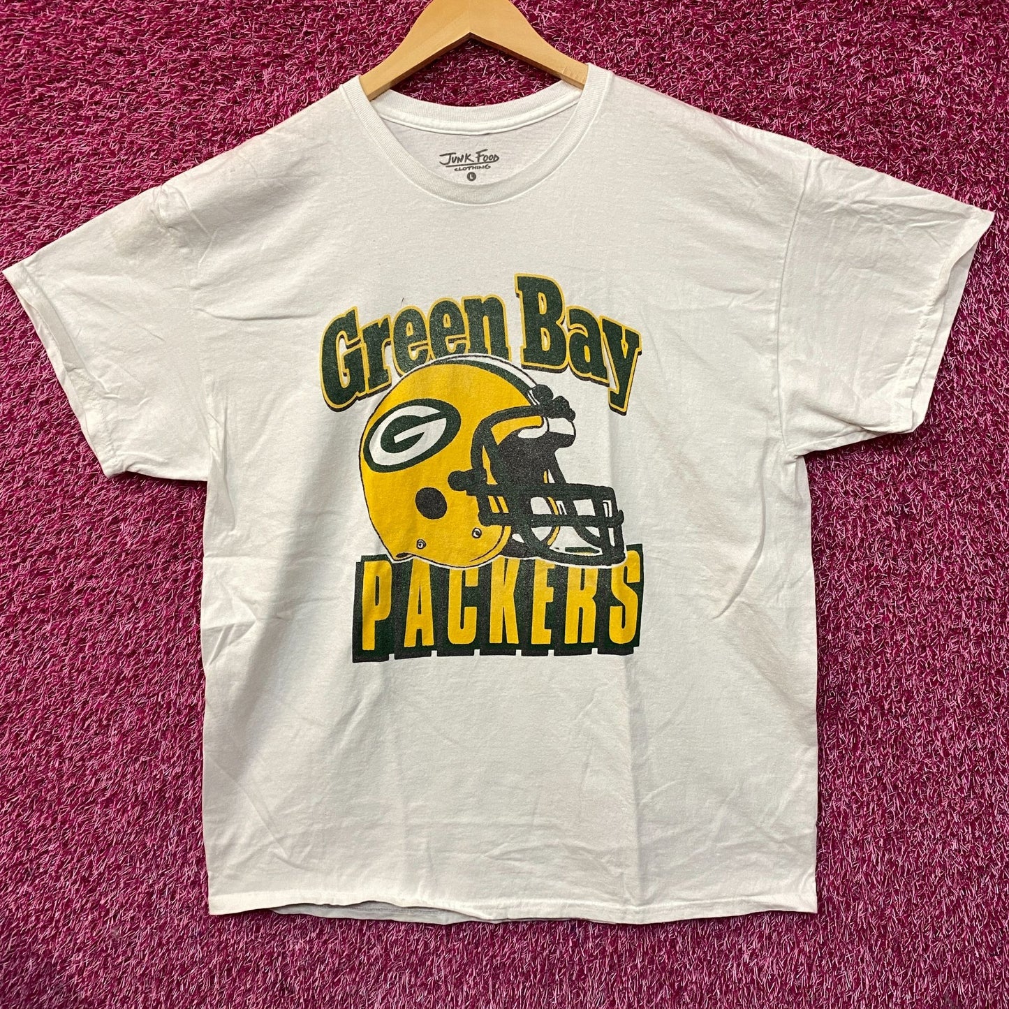 Junk Food Clothing NFL Green Bay Packers Throwback Helmet Logo T-Shirt Large