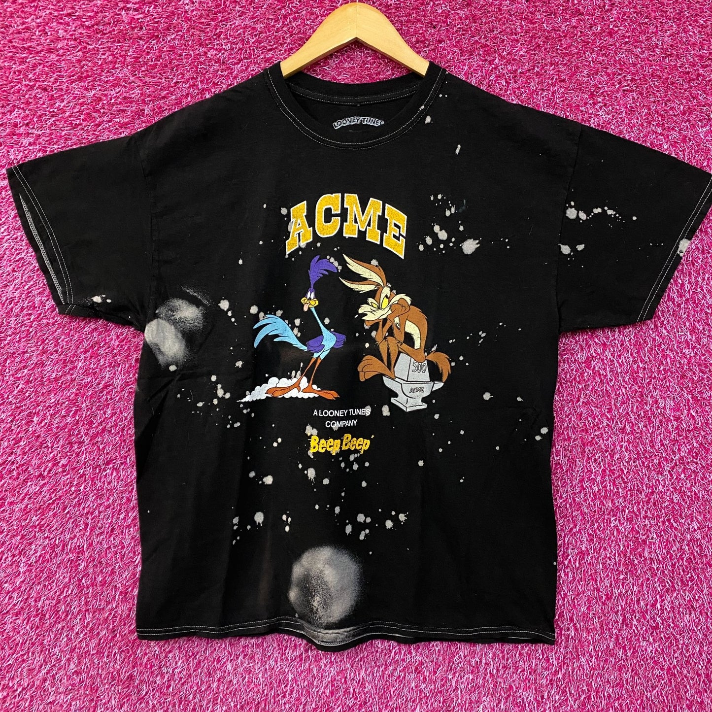 Looney Tunes Wile E. Coyote and Road Runner Beep Beep T-Shirt XL