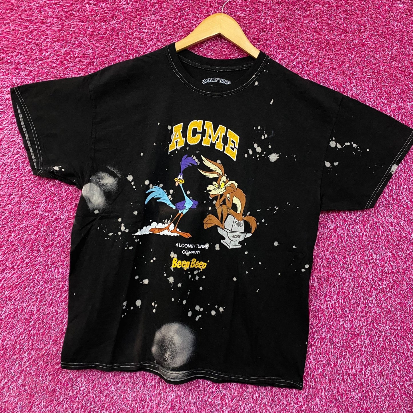 Looney Tunes Wile E. Coyote and Road Runner Beep Beep T-Shirt XL