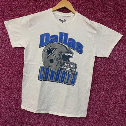 Junk Food Clothing Dallas Cowboys Throwback Helmet Flea Market Tee Small