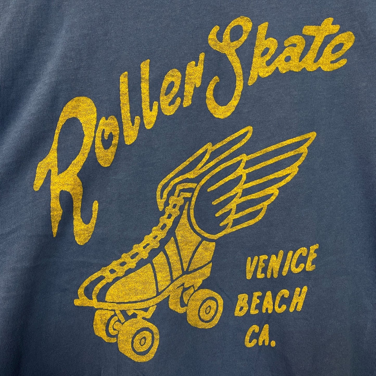 Junk Food Clothing Roller Skate Venice Beach Women's Vintage Style Tee XS