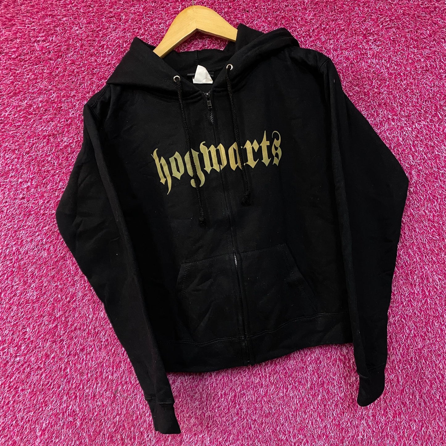 Harry Potter Hogwarts Crest Zip-Up Hoodie Small