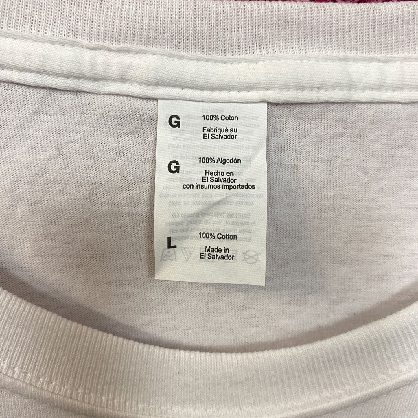 Everybody Heart Graphic Tee Large