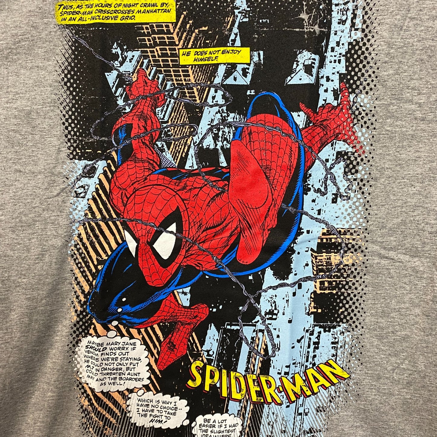 Marvel Spider-Man Comic Book Style Graphic Design T-Shirt Medium