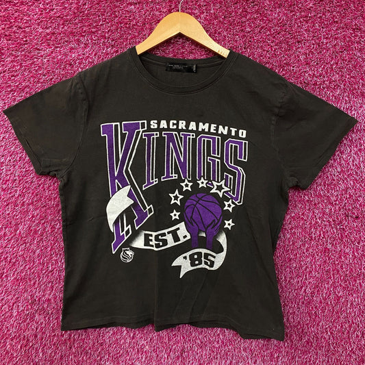 Junk Food NBA Sacramento Kings Women's Graphic T-Shirt Medium