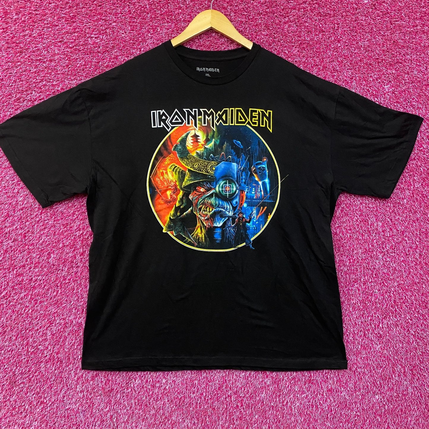 Iron Maiden The Future Past Tour '23 Circle Art T-Shirt 2XL