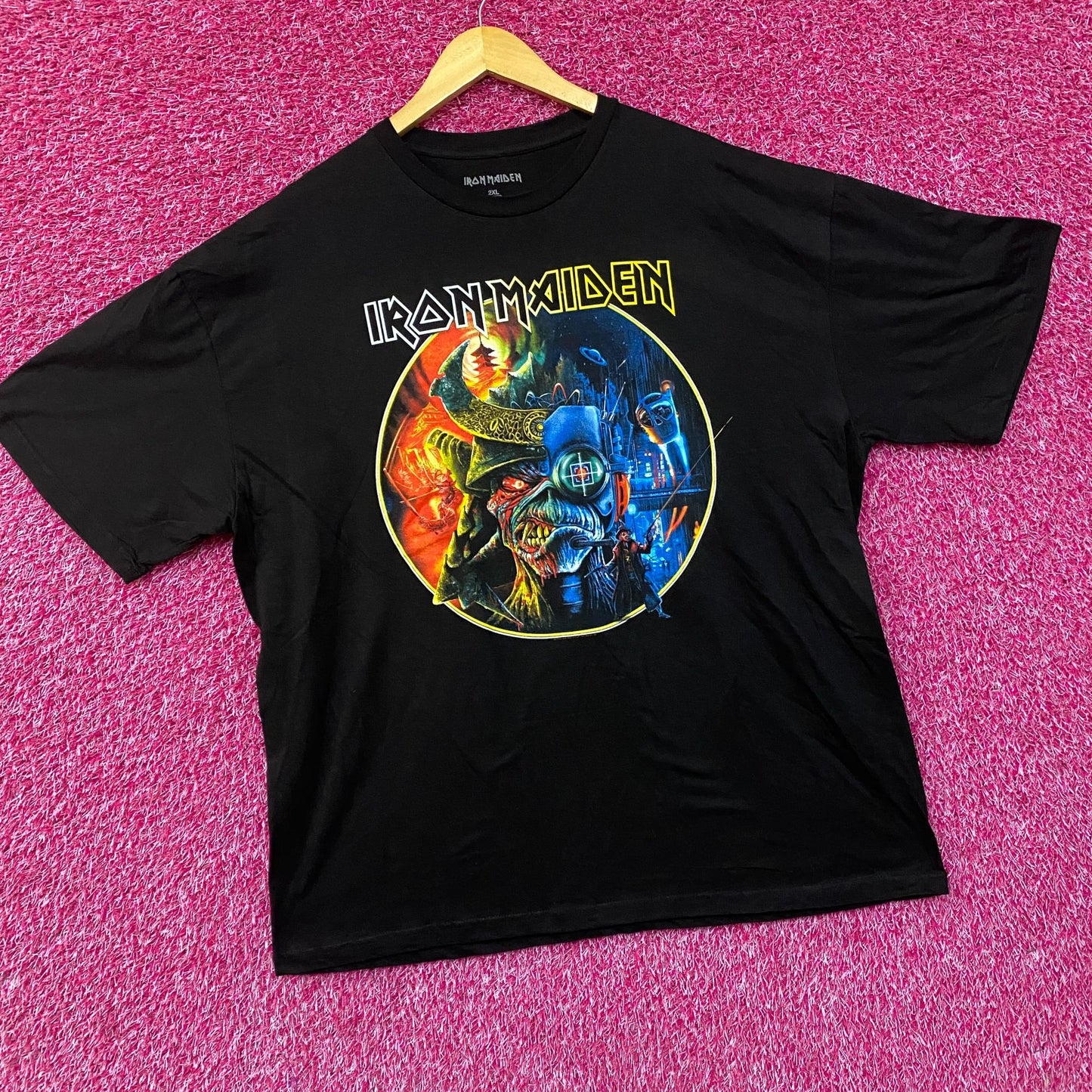 Iron Maiden The Future Past Tour '23 Circle Art T-Shirt 2XL