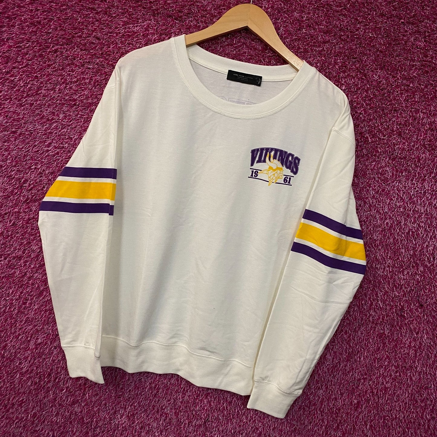 Junk Food Minnesota Vikings Stripe Pullover Women's Sweater Large