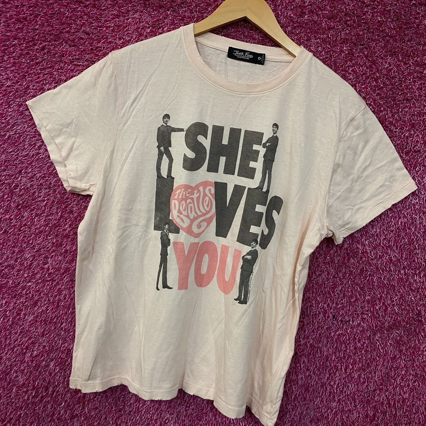 Junk Food The Beatles She Loves You Women's Vintage Style Tee XL
