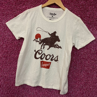 Junk Food Clothing Coors Banquet Cowboy Vintage Style Graphic Women's Tee Large