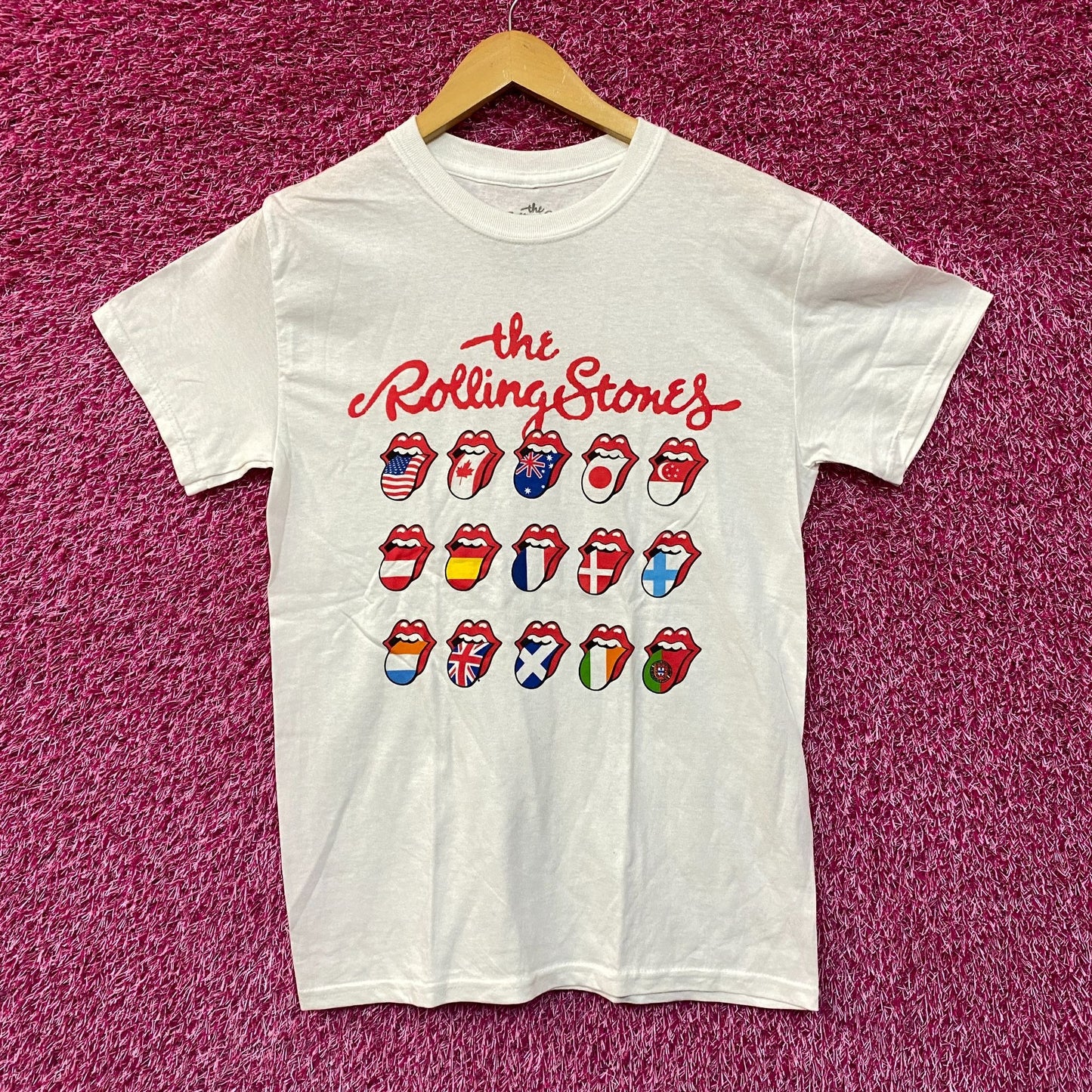 The Rolling Stones white Hot Lips around the World Logo Tee Small