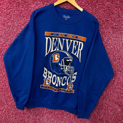 Junk Food Clothing Denver Broncos NFL Helmet Logo Flea Market Crew Fleece Large