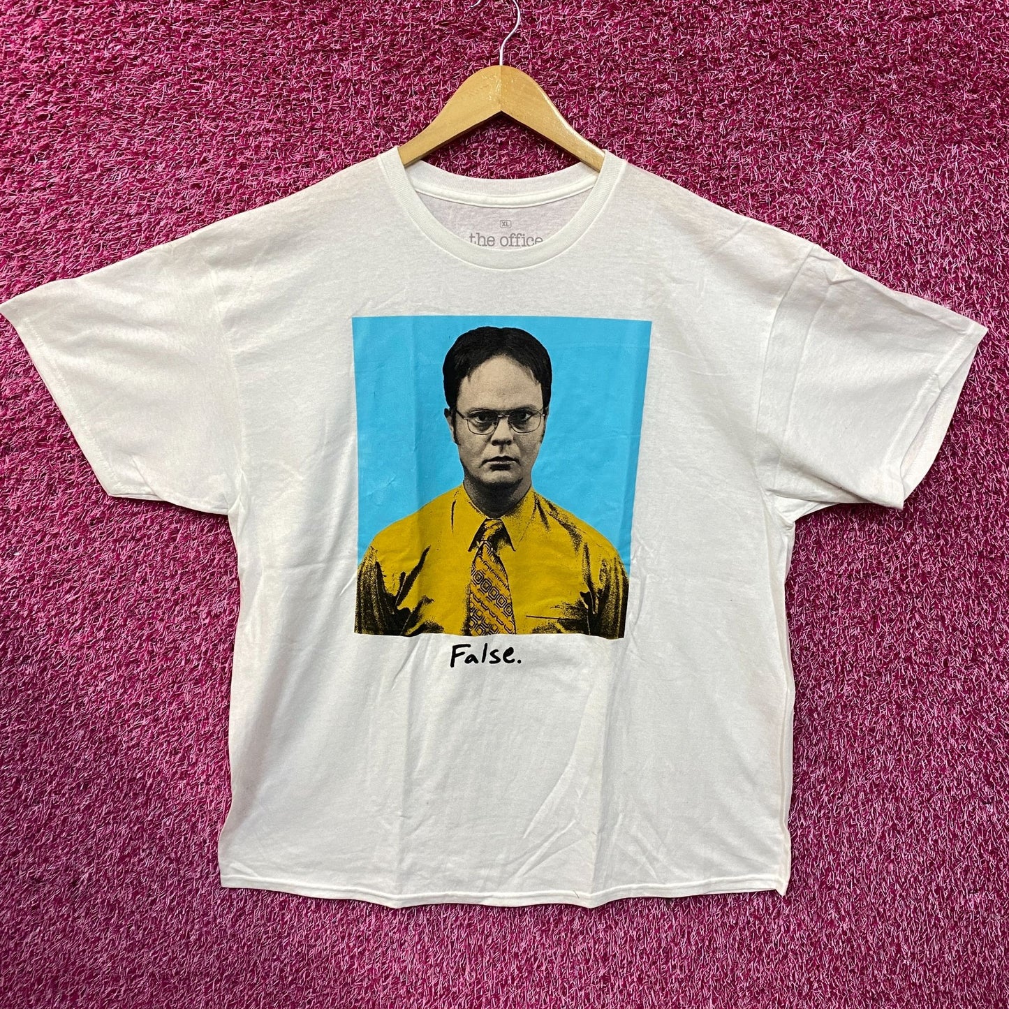 Dwight Schrute False The Office T-Shirt XL