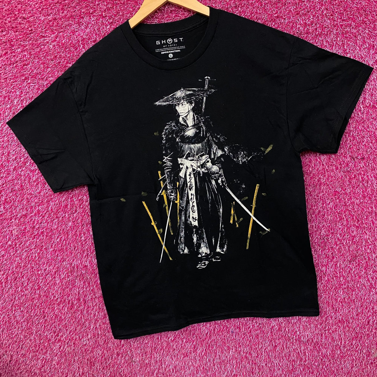 Ghost of Yōtei Atsu Art Game Graphic T-Shirt Large