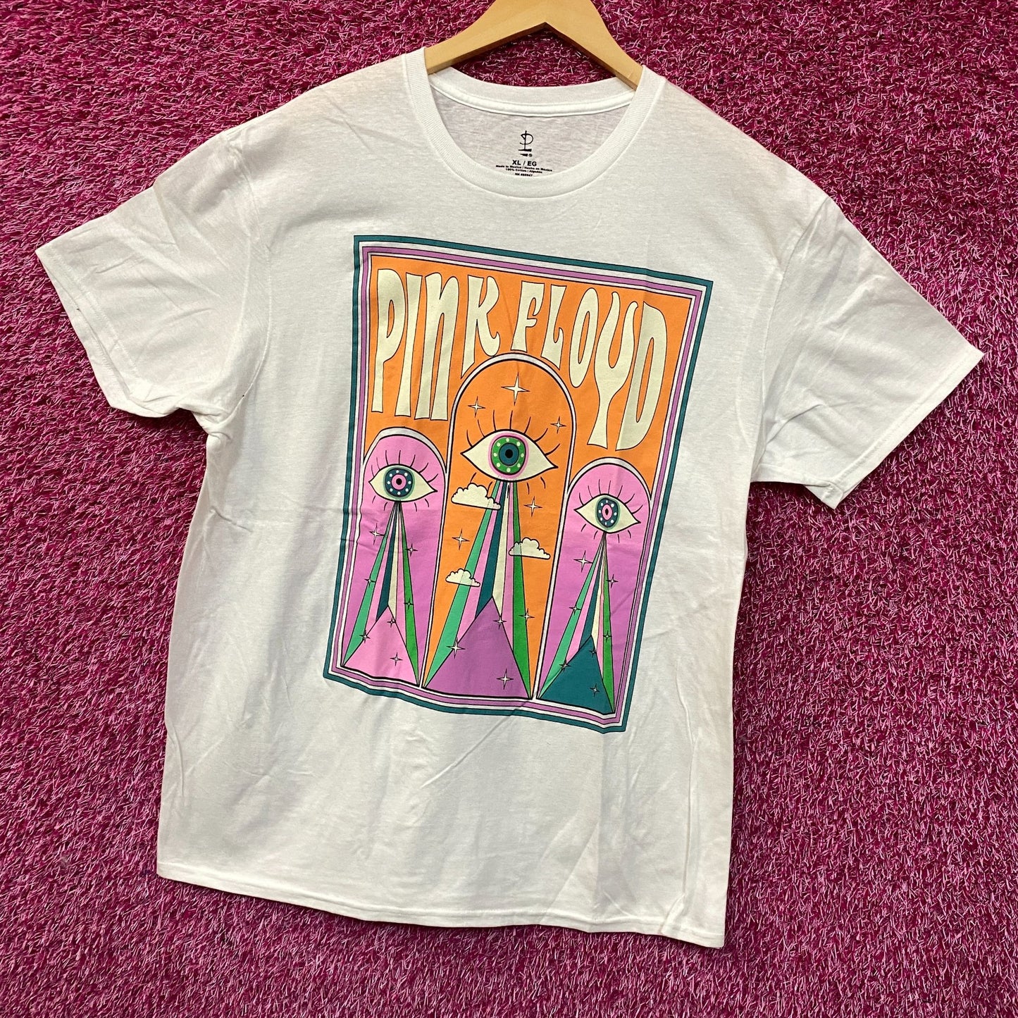 Pink Floyd All Seeing Eyes tshirt size XL