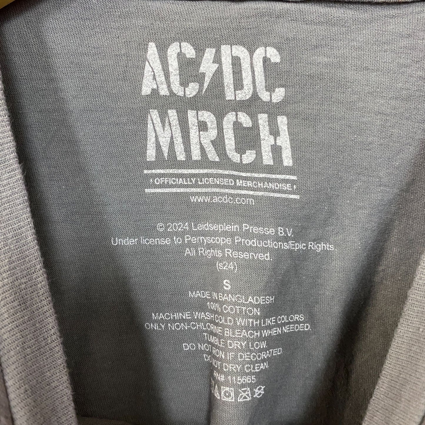 AC/DC Highway to Hell Album Rock band T-Shirt Small