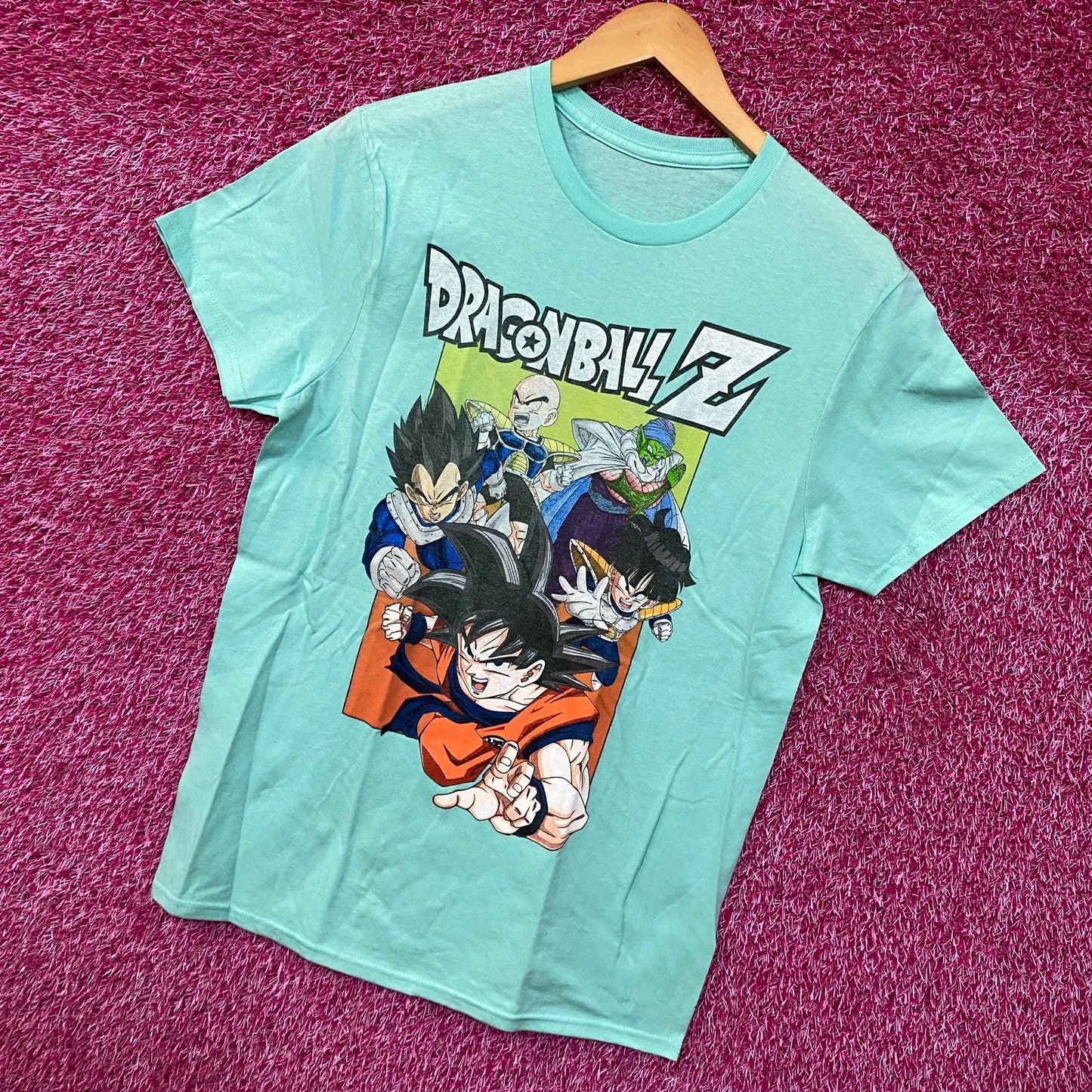 Dragon Ball Z Main Cast Tshirt size medium
