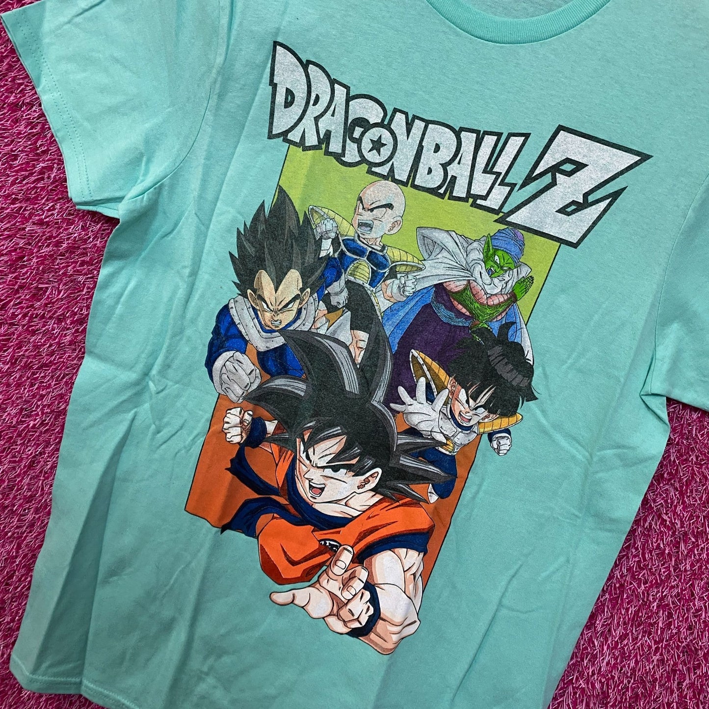 Dragon Ball Z Main Cast Tshirt size medium